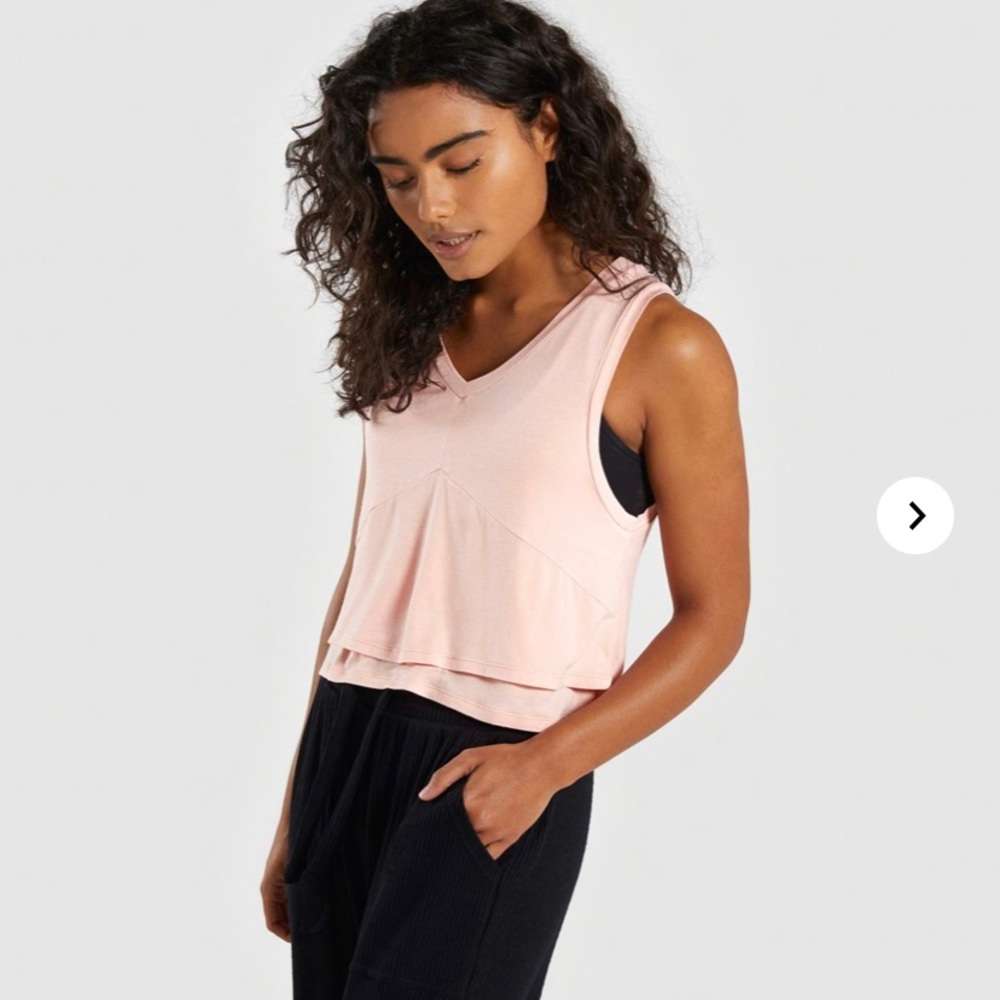 gymshark relaxed crop top
